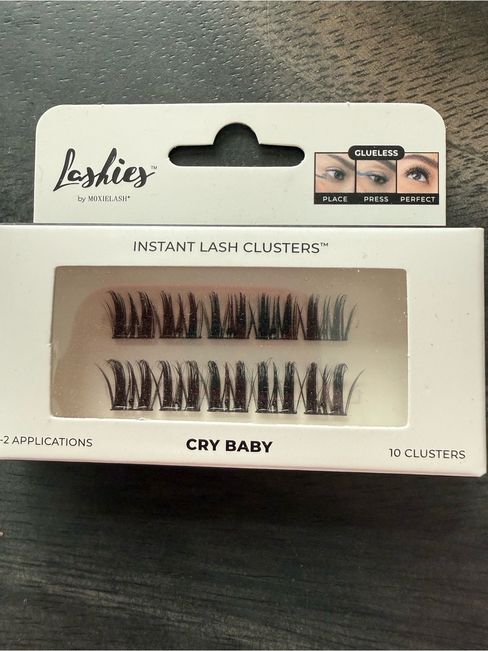 MOXIELASH Sampler Bundle Instant Lash Clusters, Travel Case & More! - Picture 6 of 16